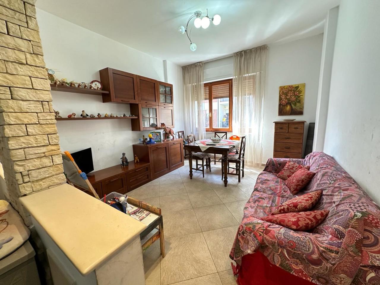 Appartamento in vendita a Carrara, 3 locali, prezzo € 180.000 | PortaleAgenzieImmobiliari.it