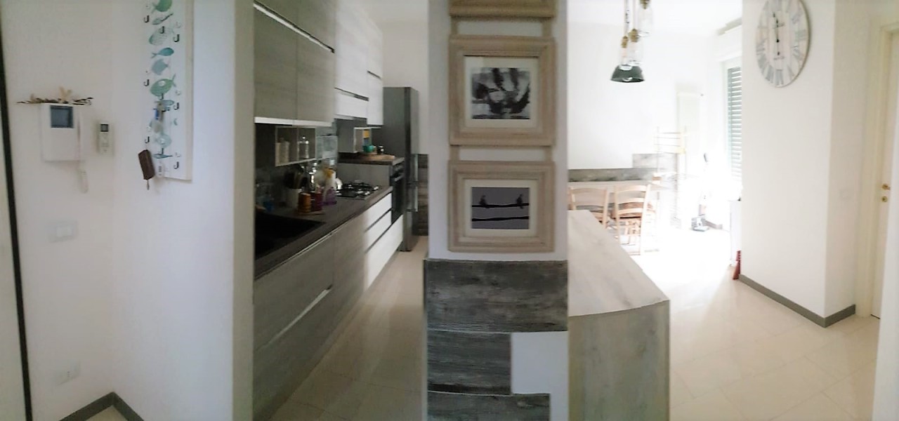 Appartamento in vendita a Bolano, 4 locali, prezzo € 160.000 | PortaleAgenzieImmobiliari.it
