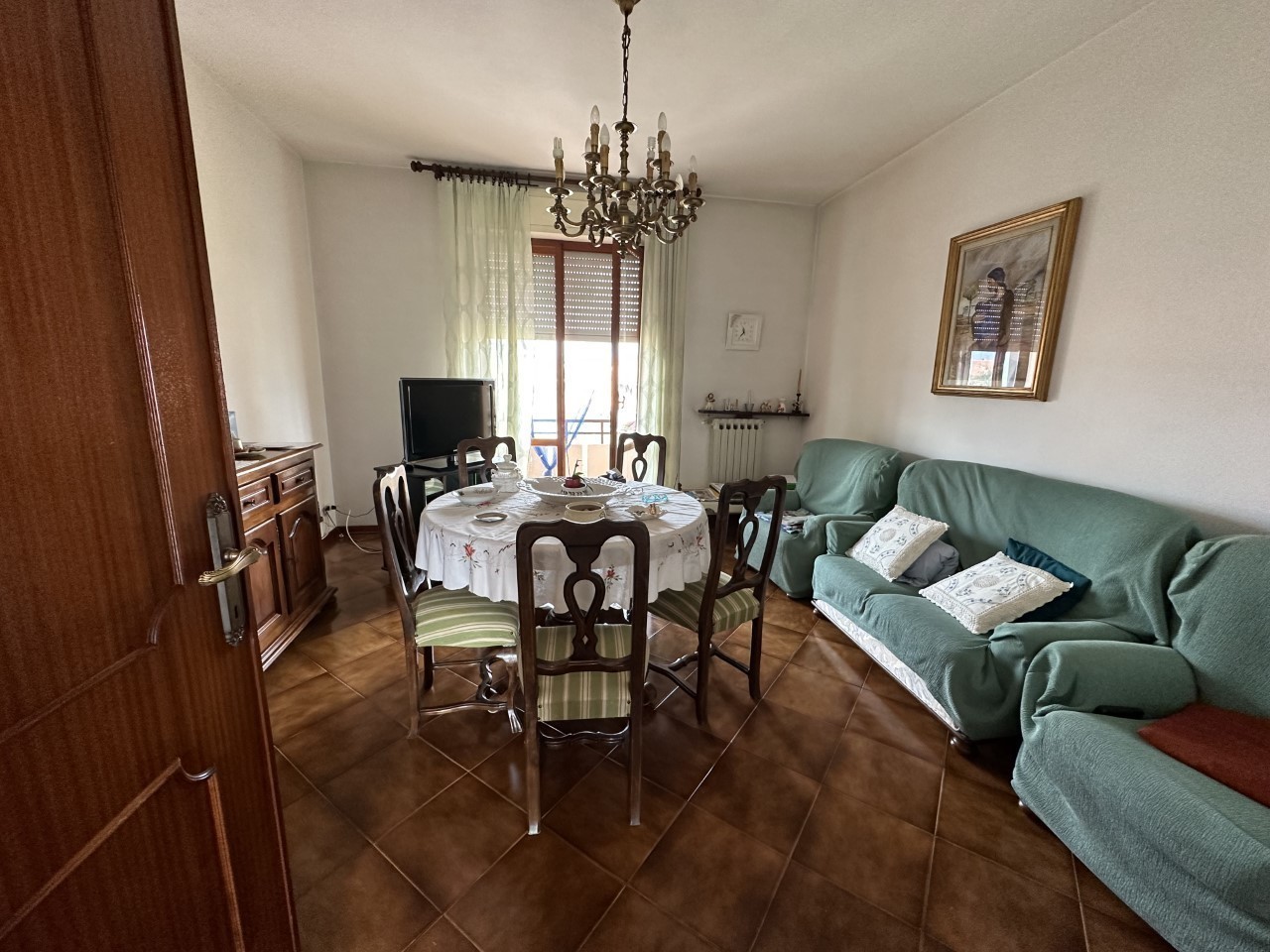 Appartamento in vendita a Castelnuovo Magra, 4 locali, prezzo € 175.000 | PortaleAgenzieImmobiliari.it