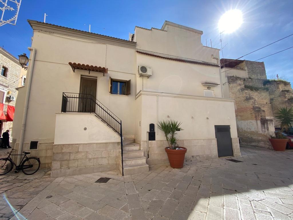 Appartamento in vendita a Adelfia, 3 locali, prezzo € 110.000 | PortaleAgenzieImmobiliari.it
