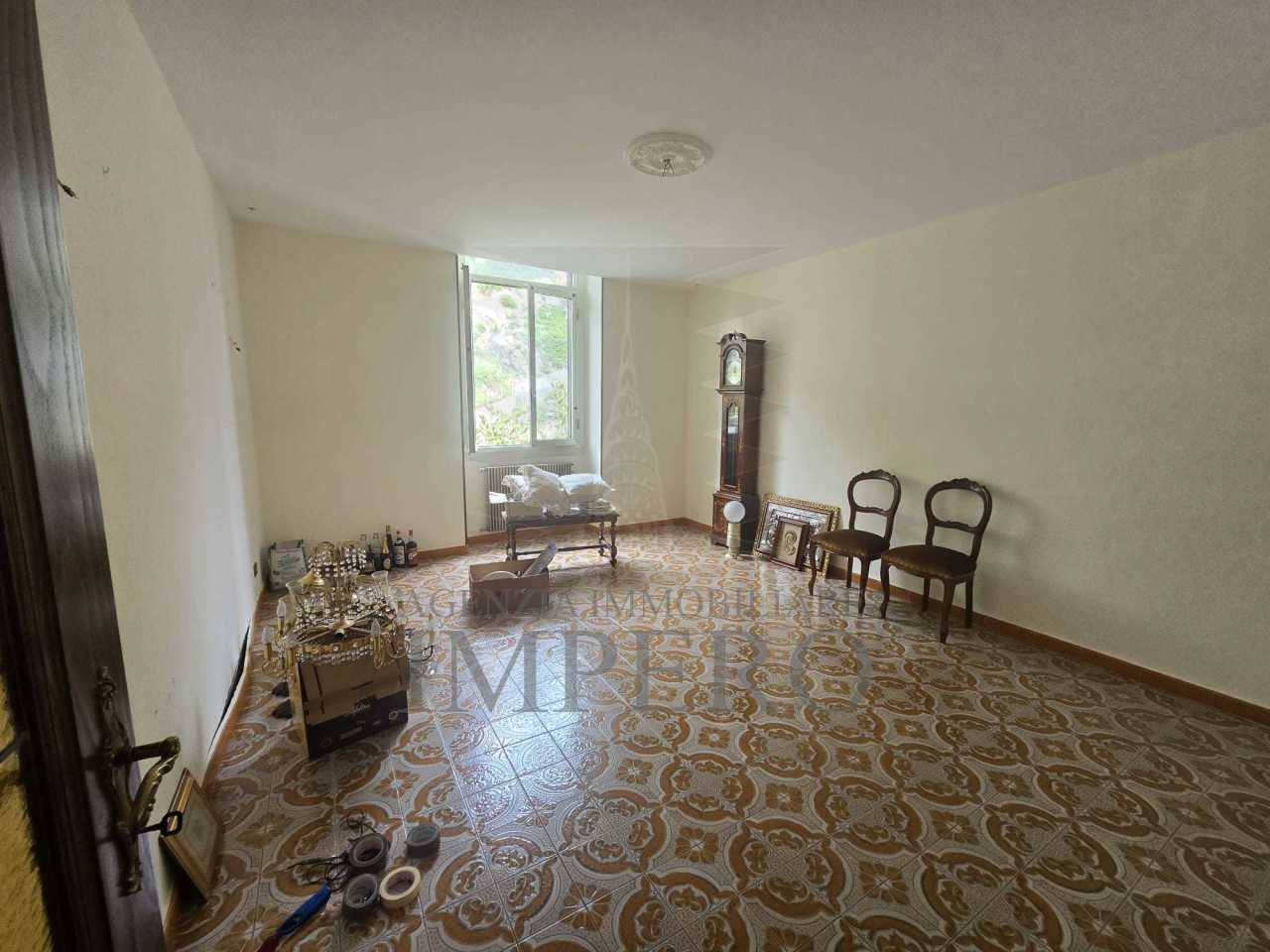 Appartamento in vendita a Ventimiglia, 4 locali, prezzo € 185.000 | PortaleAgenzieImmobiliari.it