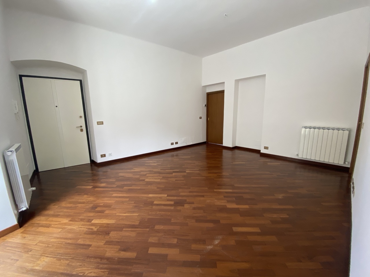 Appartamento in affitto a Sestri Levante, 7 locali, prezzo € 1.500 | PortaleAgenzieImmobiliari.it