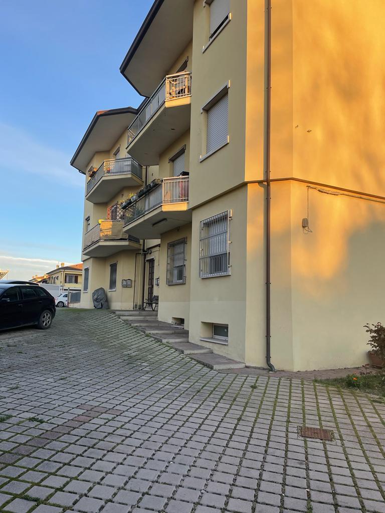 Appartamento in vendita a Santarcangelo di Romagna, 6 locali, prezzo € 200.000 | PortaleAgenzieImmobiliari.it