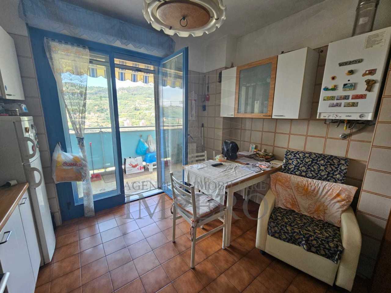 Appartamento in vendita a Ventimiglia, 4 locali, prezzo € 150.000 | PortaleAgenzieImmobiliari.it