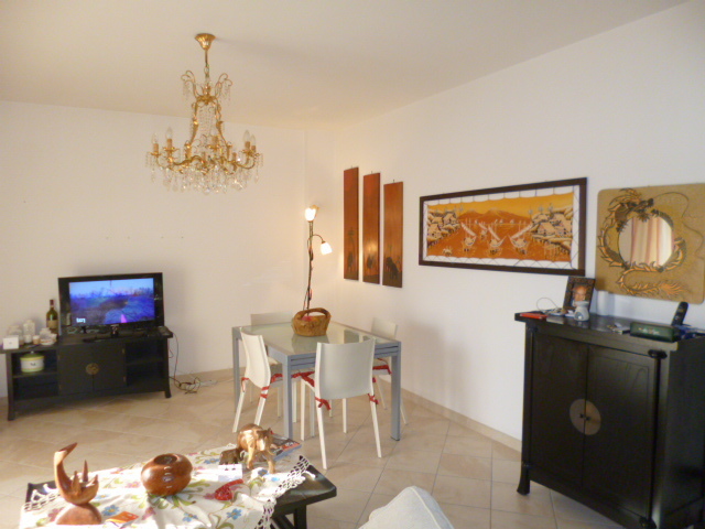 Appartamento in vendita a Castelbellino, 5 locali, prezzo € 125.000 | CambioCasa.it
