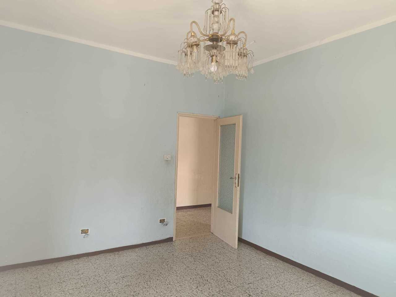 Appartamento in vendita a Varano de' Melegari, 3 locali, prezzo € 65.000 | PortaleAgenzieImmobiliari.it