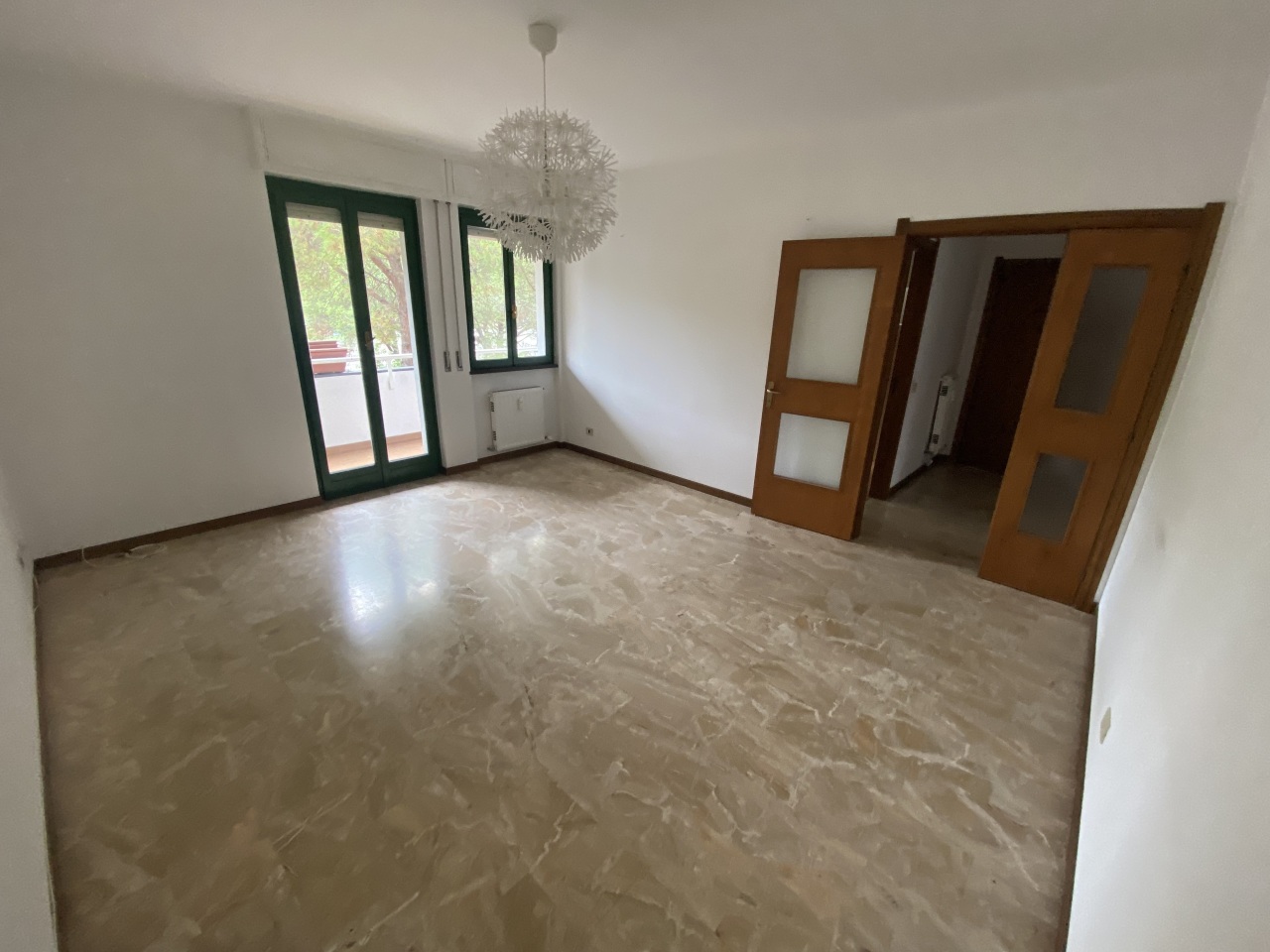 Appartamento in vendita a Sestri Levante, 5 locali, prezzo € 200.000 | CambioCasa.it