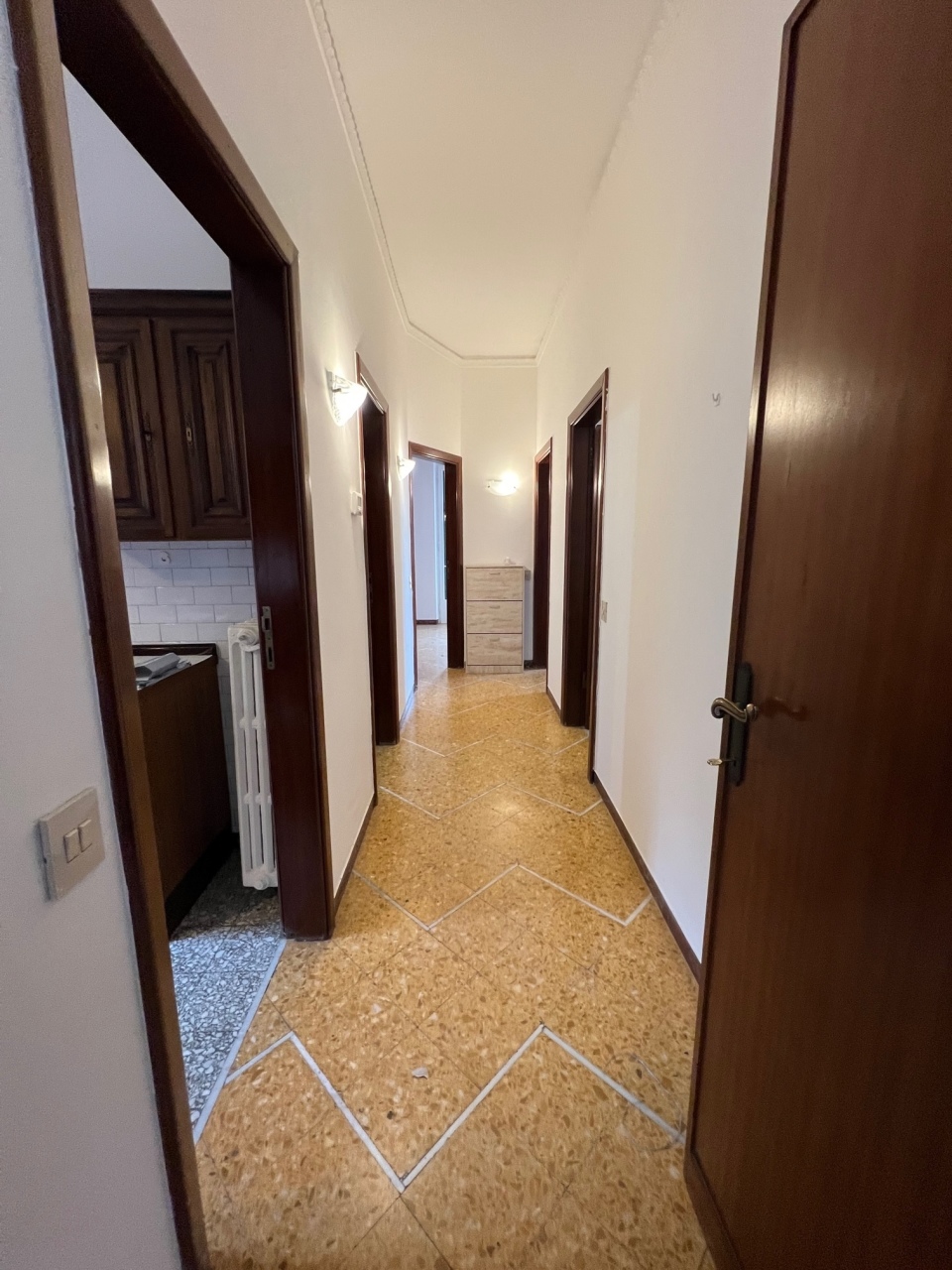 Appartamento in affitto a La Spezia, 4 locali, prezzo € 950 | PortaleAgenzieImmobiliari.it