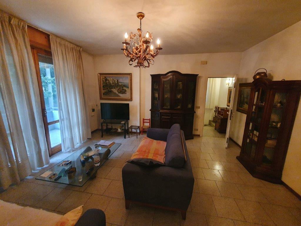 Villa a Schiera in vendita a Savignano sul Rubicone, 7 locali, prezzo € 260.000 | PortaleAgenzieImmobiliari.it