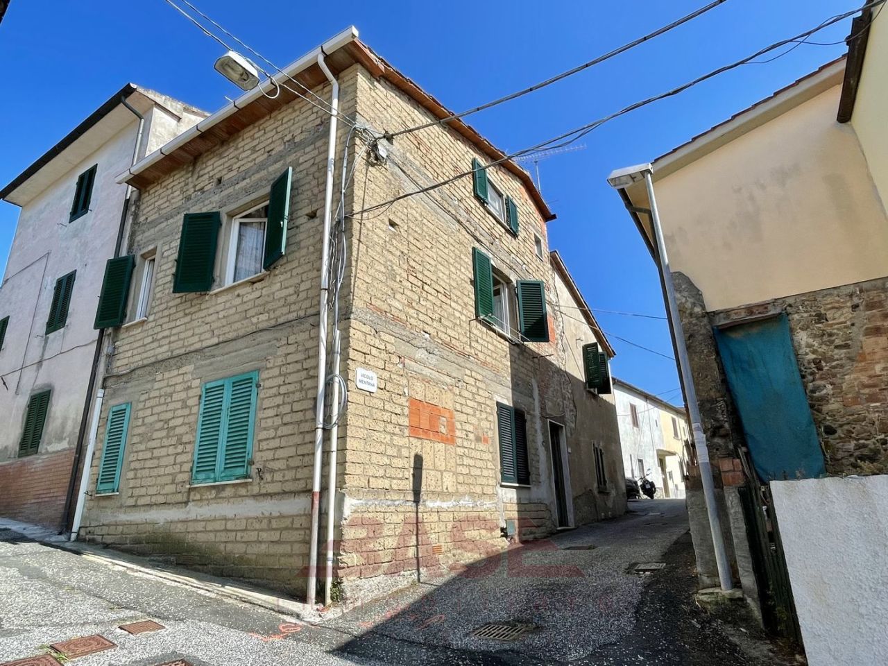 Appartamento in vendita a Castellina Marittima, 4 locali, prezzo € 68.000 | PortaleAgenzieImmobiliari.it