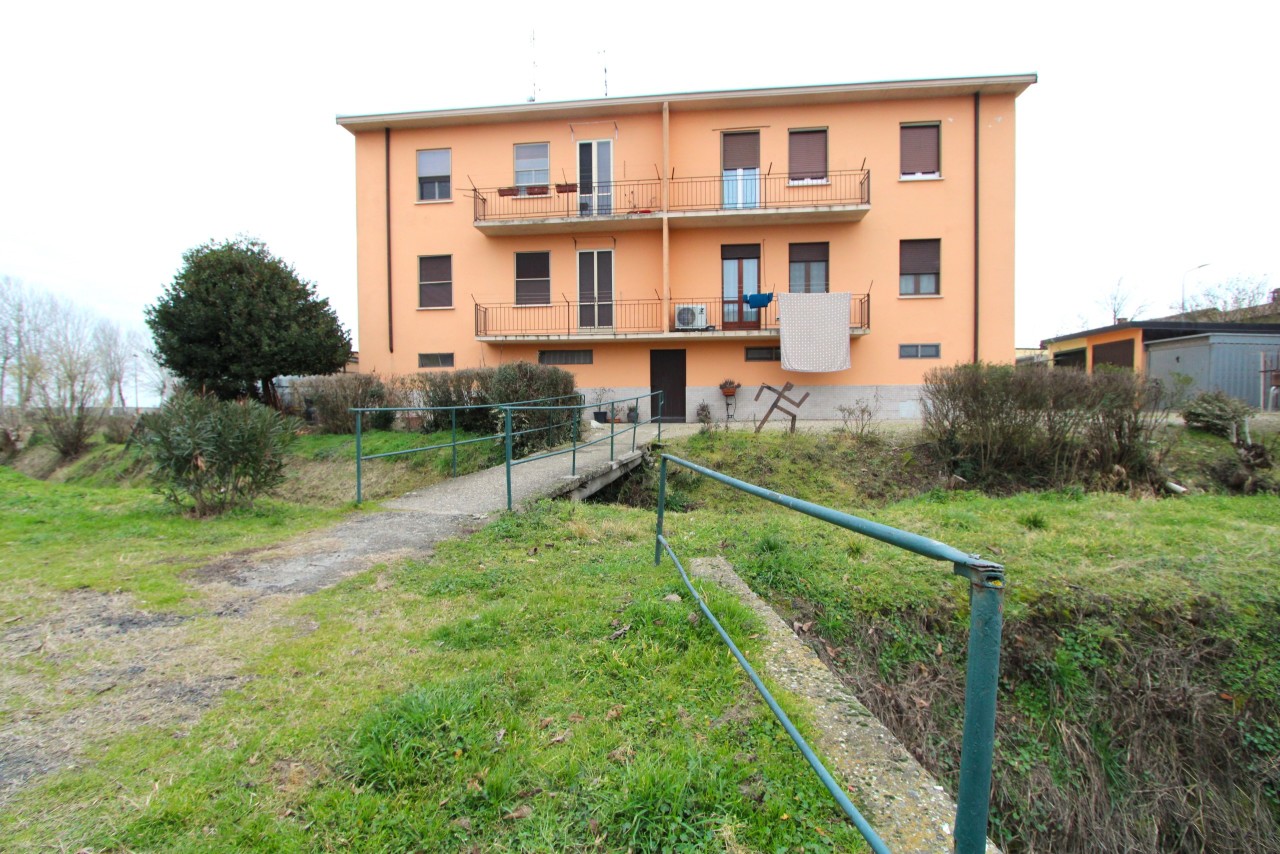 Appartamento in vendita a Tornaco, 3 locali, prezzo € 55.000 | PortaleAgenzieImmobiliari.it
