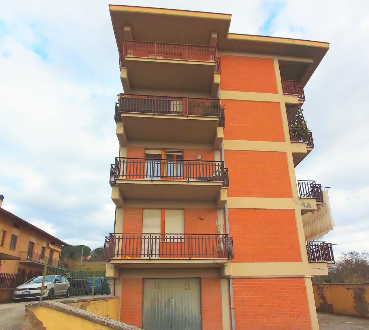 Appartamento in vendita a Città della Pieve, 5 locali, prezzo € 95.000 | PortaleAgenzieImmobiliari.it