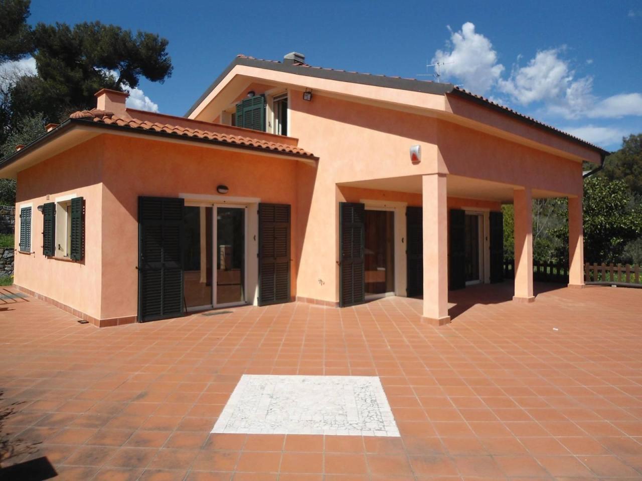 Villa in vendita a Diano Marina, 5 locali, Trattative riservate | PortaleAgenzieImmobiliari.it