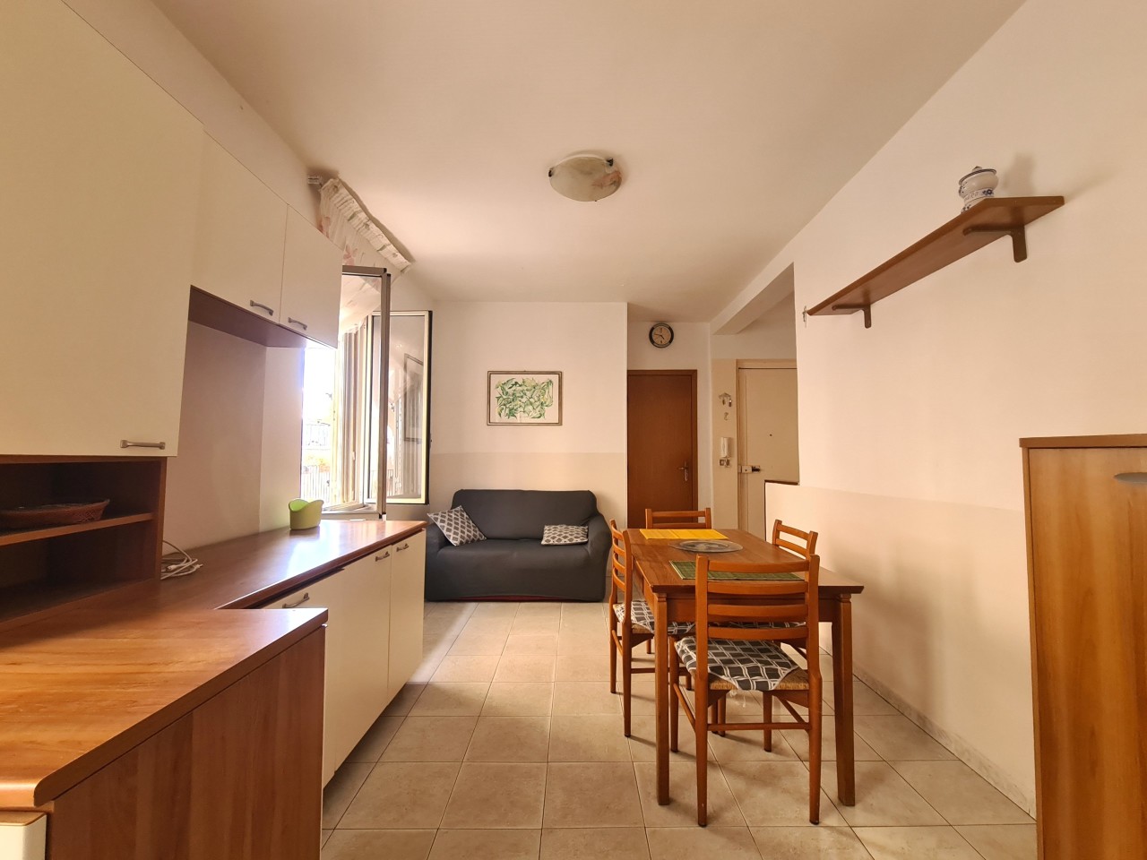 Appartamento in vendita a Catanzaro, 3 locali, prezzo € 65.000 | PortaleAgenzieImmobiliari.it