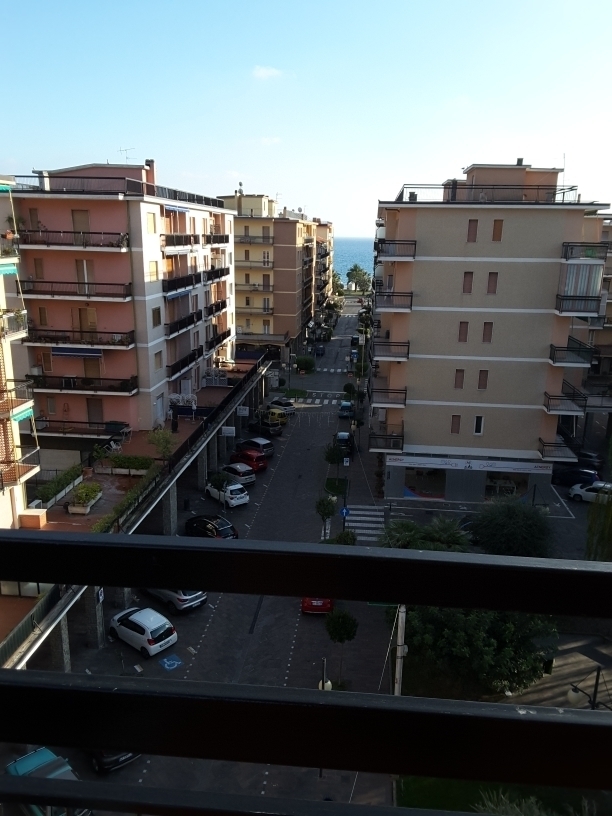 Appartamento in vendita a Andora, 4 locali, prezzo € 360.000 | PortaleAgenzieImmobiliari.it