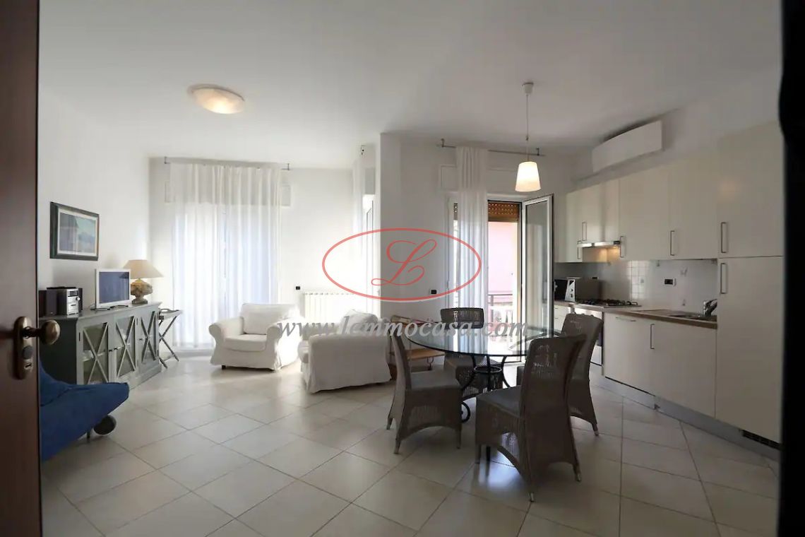Appartamento in vendita a Diano Marina, 2 locali, prezzo € 299.000 | PortaleAgenzieImmobiliari.it
