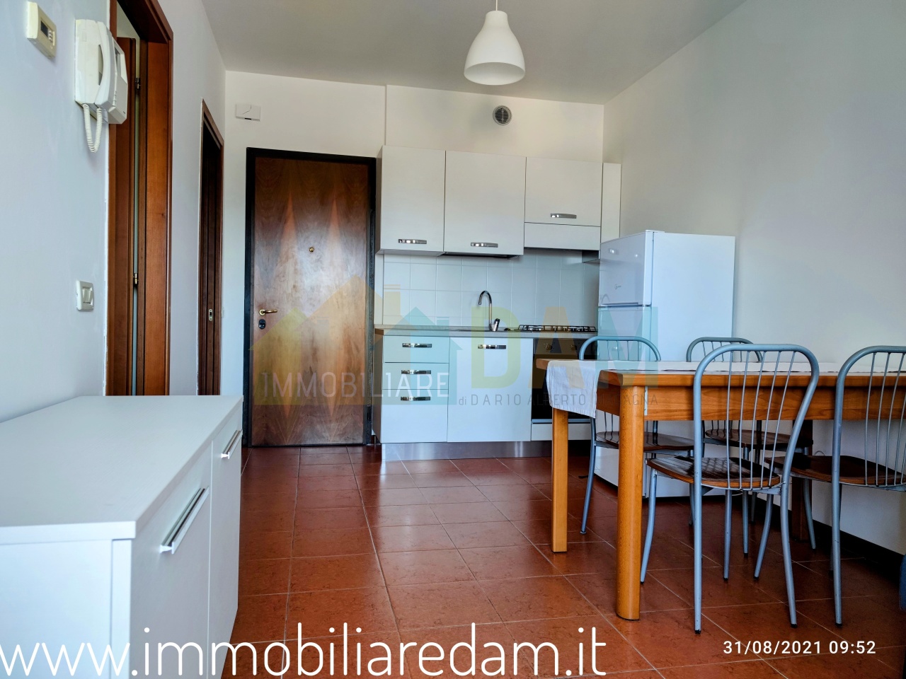 Appartamento in vendita a Vicenza, 3 locali, prezzo € 55.000 | PortaleAgenzieImmobiliari.it