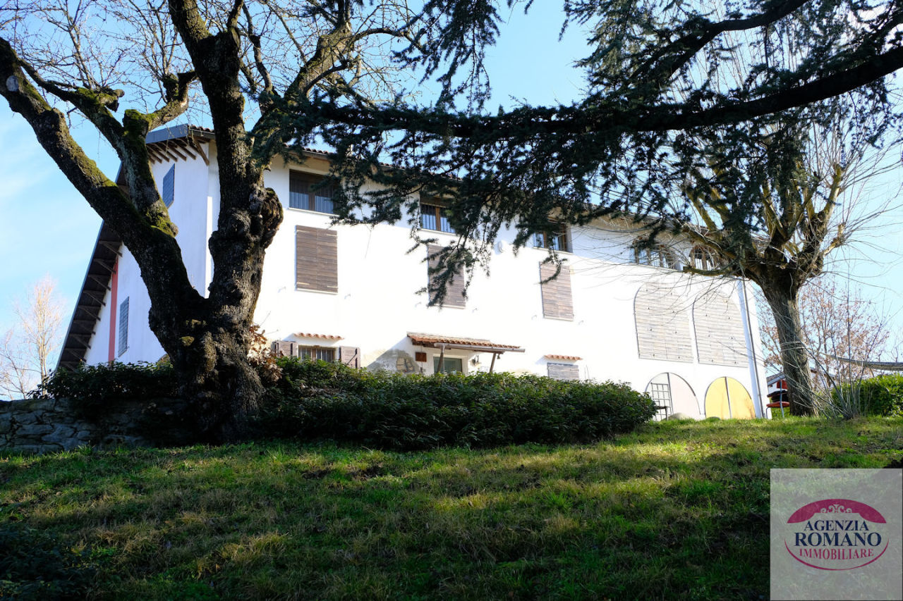 Rustico / Casale in vendita a Rivalta Bormida, 11 locali, prezzo € 345.000 | PortaleAgenzieImmobiliari.it