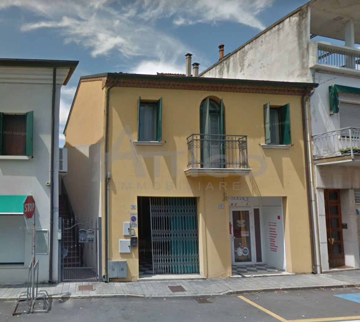Negozio / Locale in vendita a Arquà Polesine, 2 locali, prezzo € 40.000 | CambioCasa.it