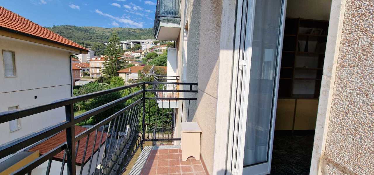 Appartamento in vendita a Andora, 4 locali, prezzo € 270.000 | PortaleAgenzieImmobiliari.it