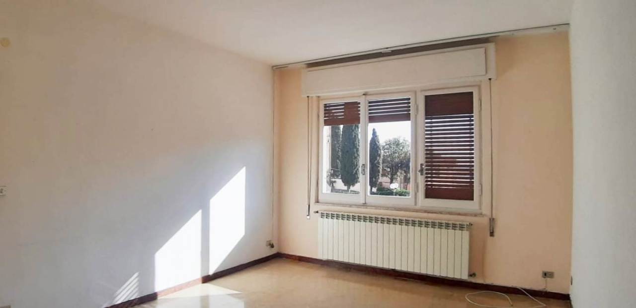 Appartamento in vendita a Spotorno, 5 locali, prezzo € 310.000 | PortaleAgenzieImmobiliari.it
