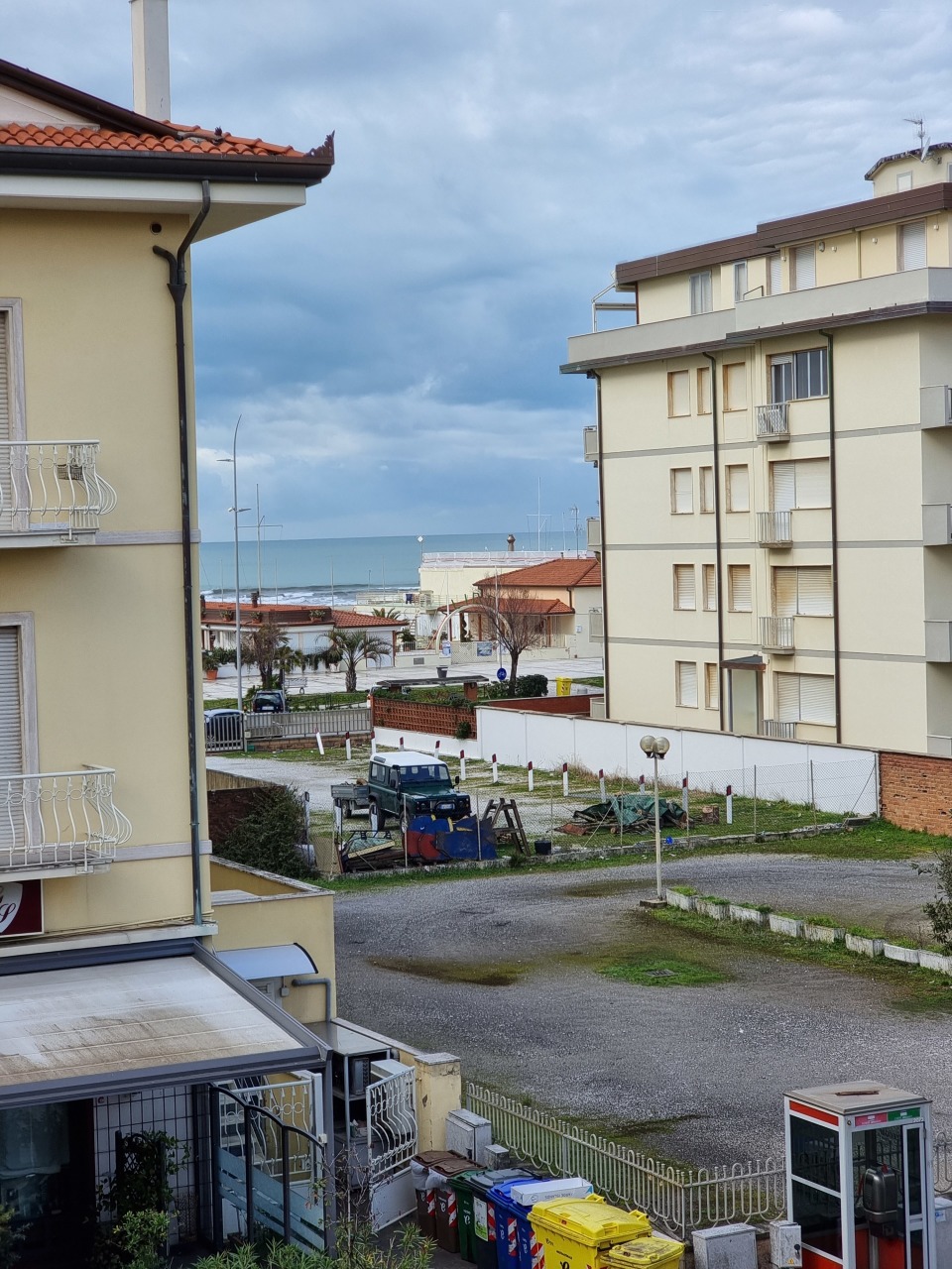 Appartamento in vendita a Camaiore, 6 locali, prezzo € 820.000 | PortaleAgenzieImmobiliari.it