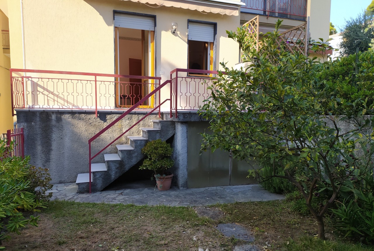 Appartamento in vendita a Andora, 3 locali, prezzo € 185.000 | PortaleAgenzieImmobiliari.it