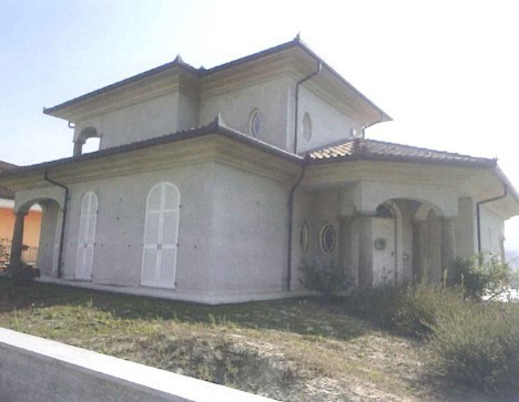 Villa in vendita a Dogliani, 9 locali, prezzo € 267.750 | PortaleAgenzieImmobiliari.it