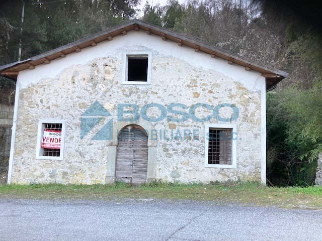 Rustico / Casale in vendita a Beverino, 3 locali, prezzo € 85.000 | PortaleAgenzieImmobiliari.it