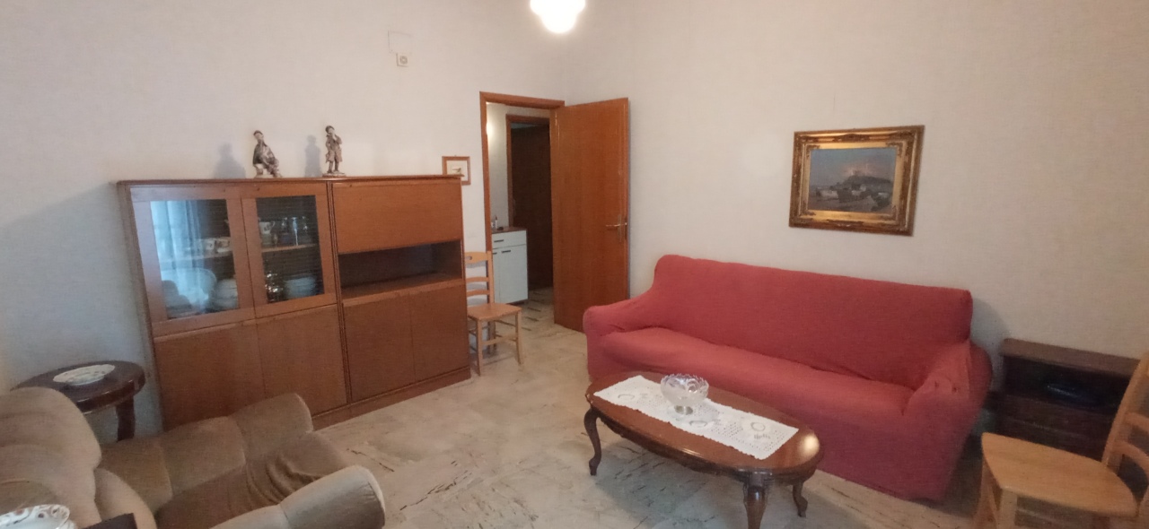 Appartamento in affitto a Ragusa, 4 locali, prezzo € 350 | PortaleAgenzieImmobiliari.it