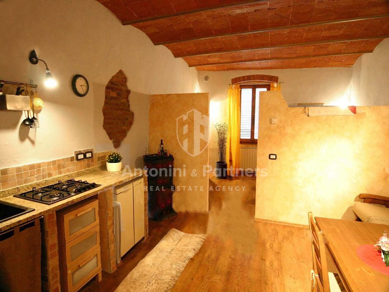 Appartamento in vendita a Città della Pieve, 7 locali, prezzo € 230.000 | PortaleAgenzieImmobiliari.it