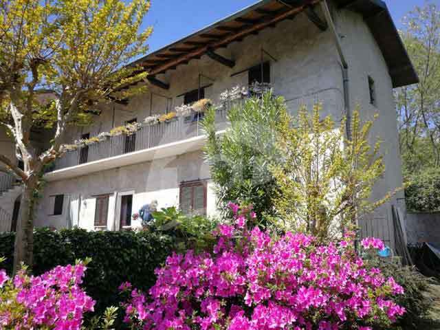 Rustico / Casale in vendita a Leggiuno, 7 locali, prezzo € 140.000 | PortaleAgenzieImmobiliari.it