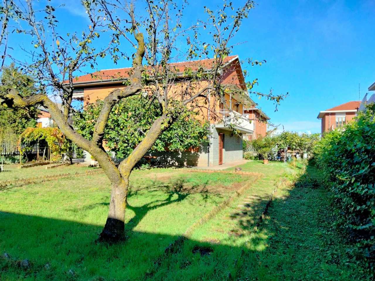 Villa in vendita a Rivalta di Torino, 65 locali, prezzo € 290.000 | PortaleAgenzieImmobiliari.it