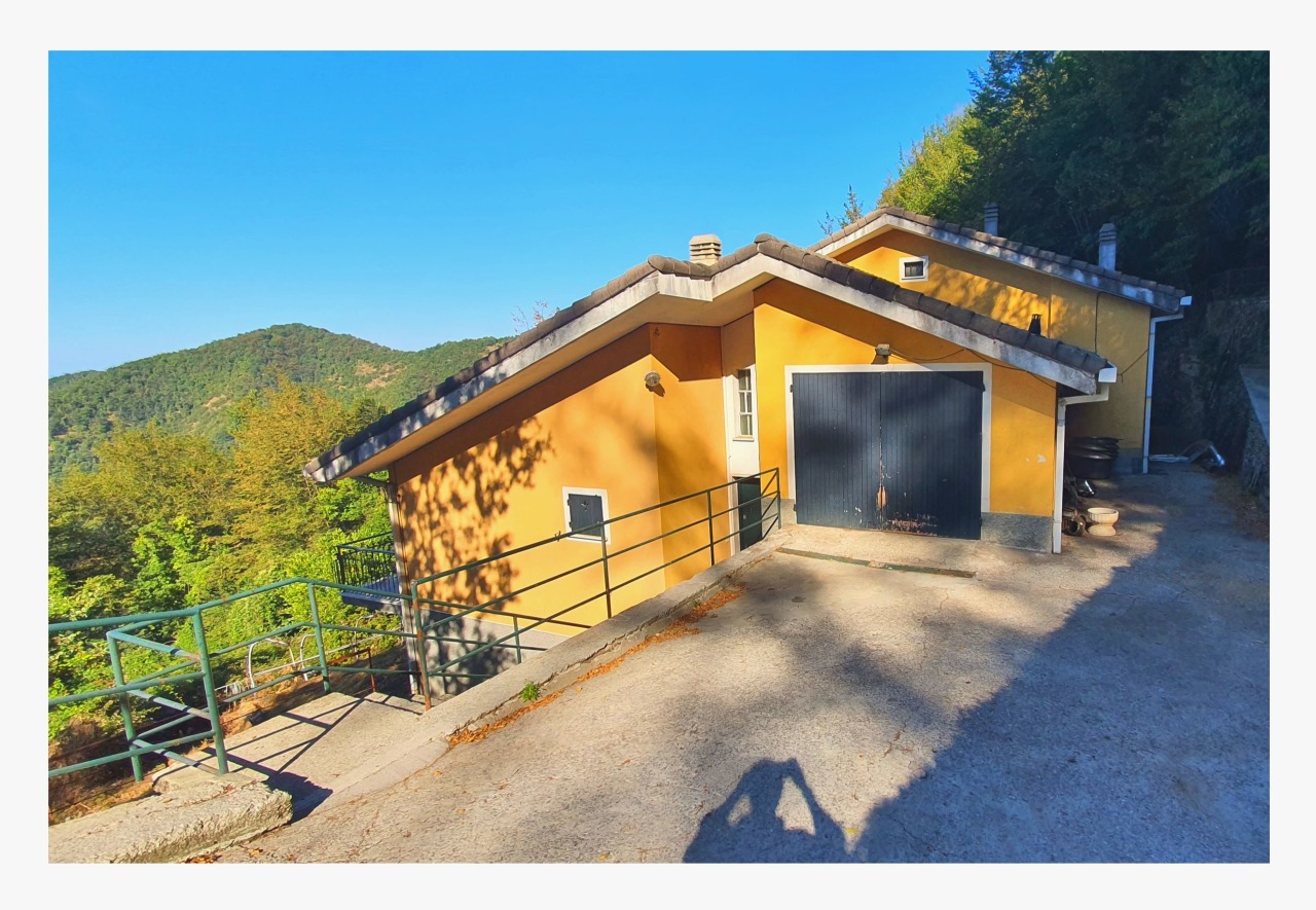 Villa in vendita a Rapallo, 3 locali, prezzo € 230.000 | PortaleAgenzieImmobiliari.it