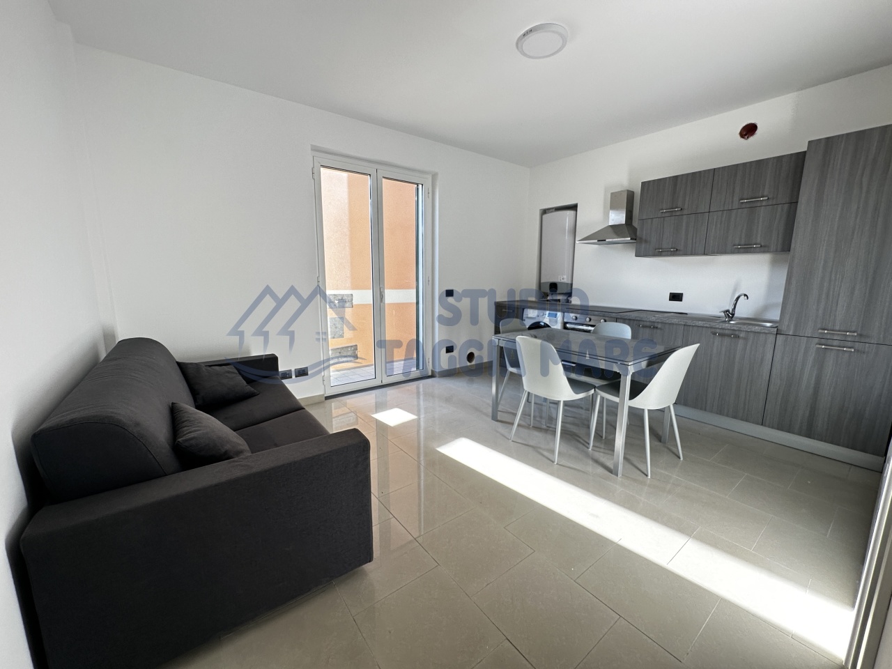 Appartamento in vendita a Riva Ligure, 2 locali, prezzo € 235.000 | PortaleAgenzieImmobiliari.it