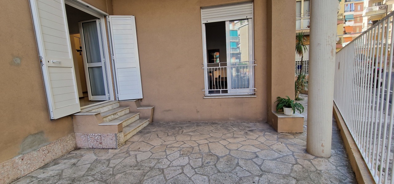 Appartamento in vendita a Alassio, 3 locali, prezzo € 360.000 | PortaleAgenzieImmobiliari.it