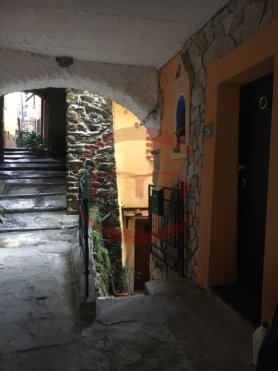 Appartamento in vendita a Santo Stefano di Magra, 3 locali, prezzo € 95.000 | PortaleAgenzieImmobiliari.it