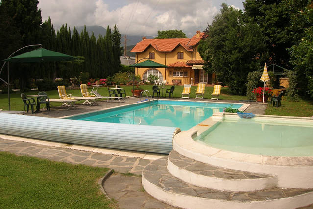 Villa in vendita a Massarosa, 10 locali, prezzo € 1.700.000 | PortaleAgenzieImmobiliari.it
