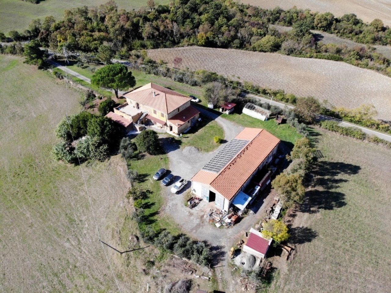 Rustico / Casale in vendita a Montecatini Val di Cecina, 15 locali, prezzo € 5.500.000 | PortaleAgenzieImmobiliari.it