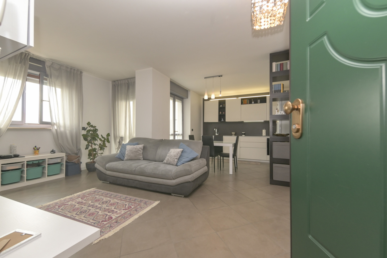 Appartamento in vendita a Torino, 4 locali, prezzo € 210.000 | PortaleAgenzieImmobiliari.it