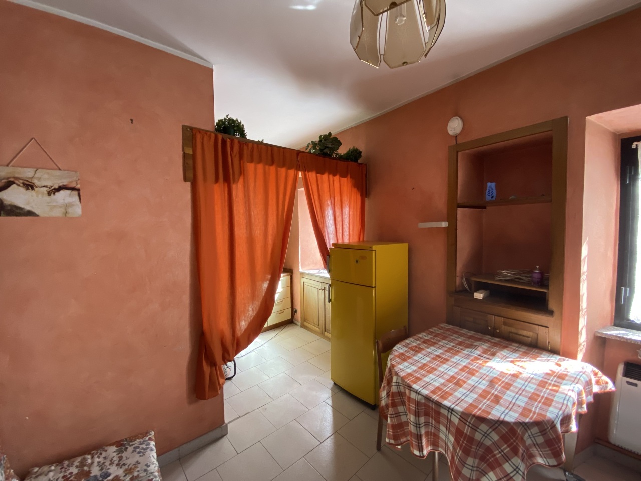 Appartamento in affitto a Borgofranco d'Ivrea, 2 locali, prezzo € 320 | PortaleAgenzieImmobiliari.it