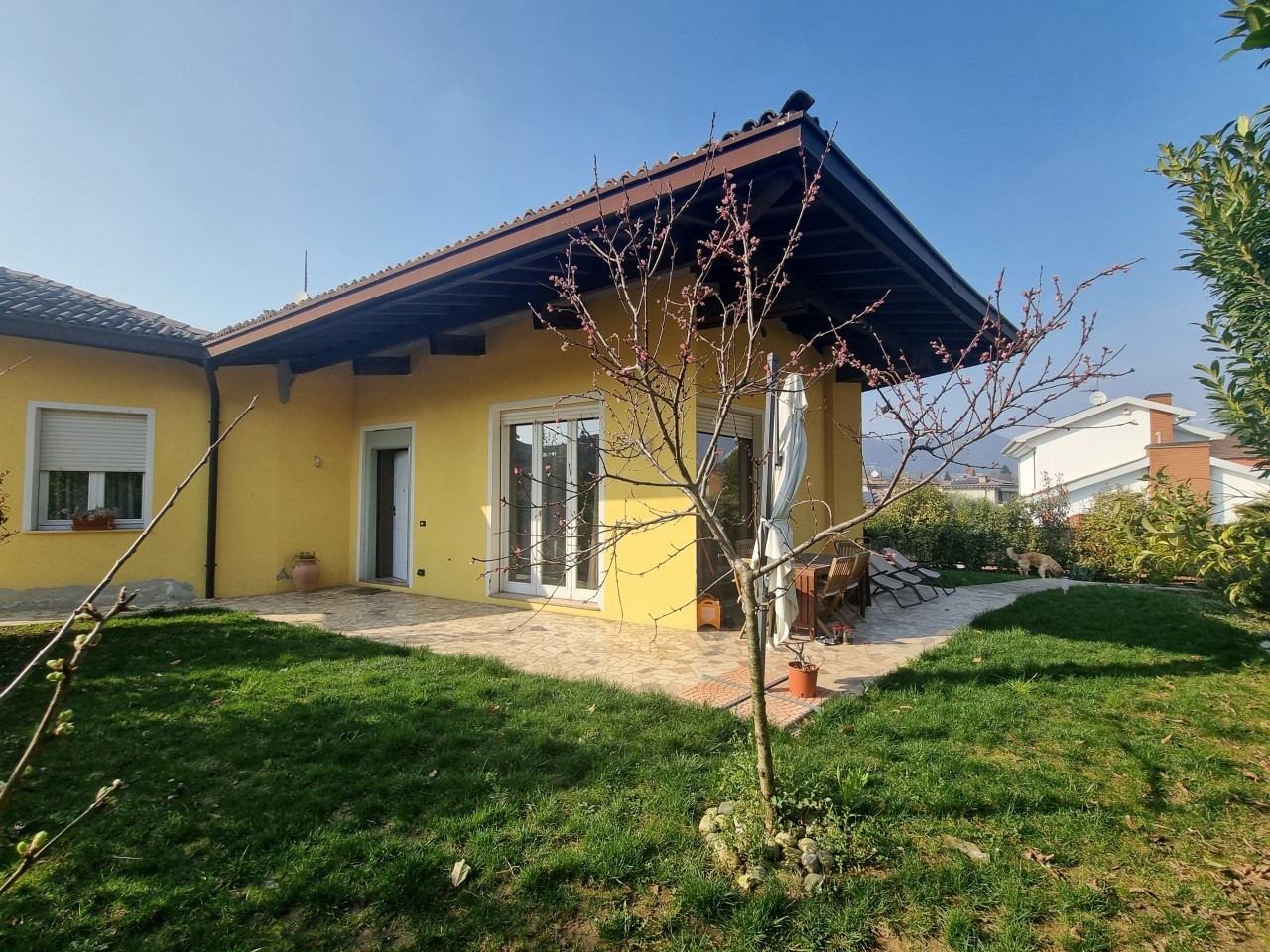 Villa in vendita a Gavardo, 5 locali, prezzo € 350.000 | PortaleAgenzieImmobiliari.it
