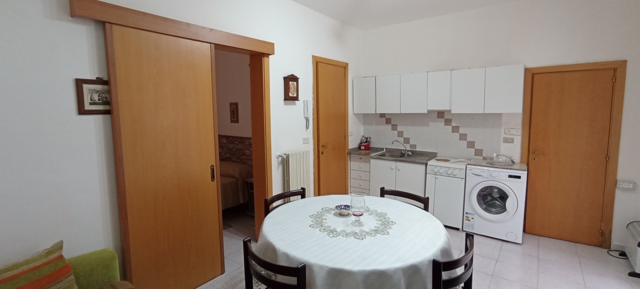 Appartamento in affitto a Ragusa, 2 locali, prezzo € 250 | PortaleAgenzieImmobiliari.it