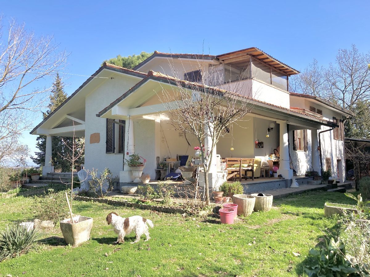 Villa in vendita a Fauglia, 5 locali, prezzo € 580.000 | CambioCasa.it