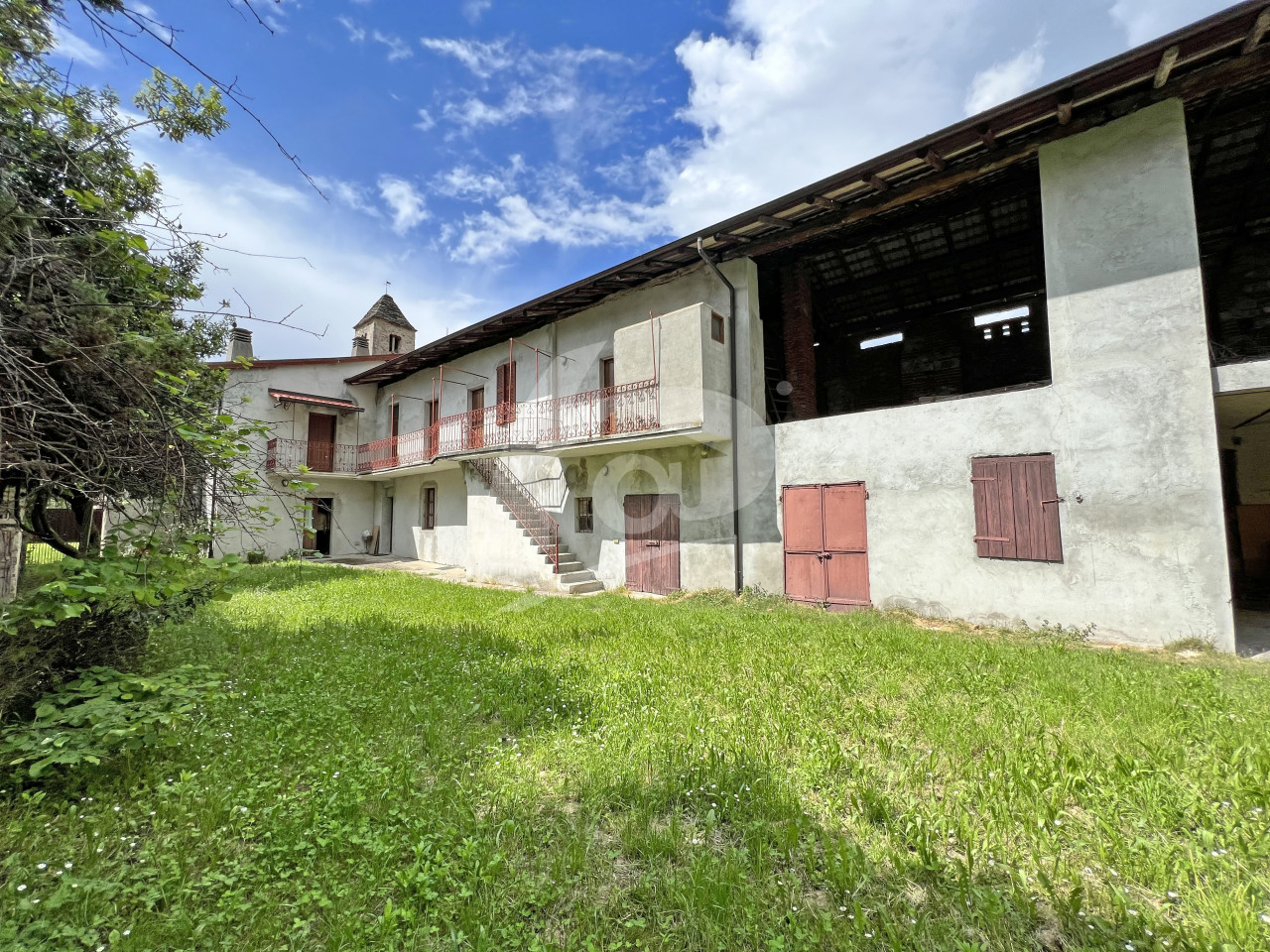 Rustico / Casale in vendita a Leggiuno, 8 locali, prezzo € 265.000 | PortaleAgenzieImmobiliari.it