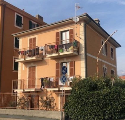Appartamento in vendita a Lavagna, 6 locali, prezzo € 122.313 | PortaleAgenzieImmobiliari.it