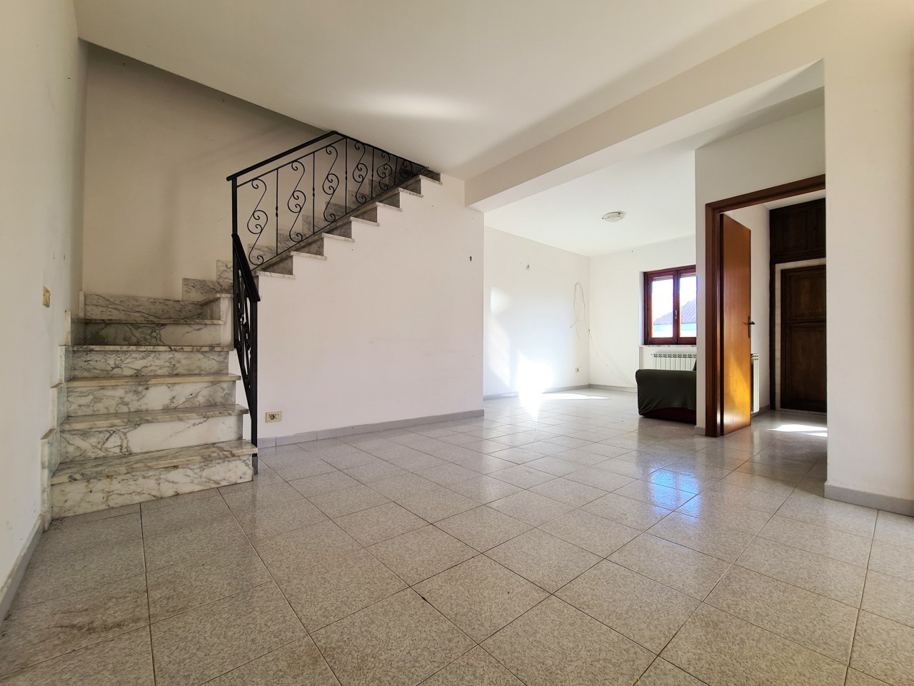 Villa a Schiera in vendita a Squillace, 3 locali, prezzo € 105.000 | PortaleAgenzieImmobiliari.it