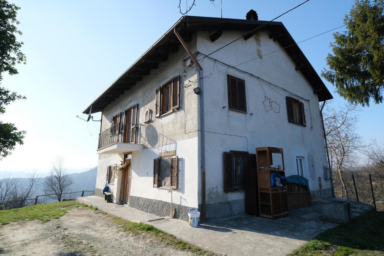 Rustico / Casale in vendita a Ponzone, 10 locali, prezzo € 125.000 | PortaleAgenzieImmobiliari.it