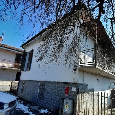 Villa in vendita a Magliano Alpi, 6 locali, prezzo € 57.600 | PortaleAgenzieImmobiliari.it