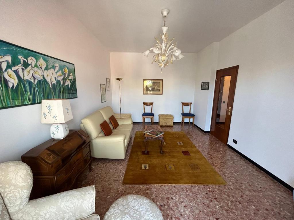 Appartamento in affitto a Lavagna, 5 locali, prezzo € 800 | PortaleAgenzieImmobiliari.it